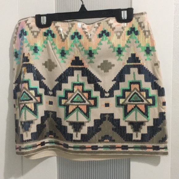 Sequin tribal Express mini skirt - Picture 3 of 4
